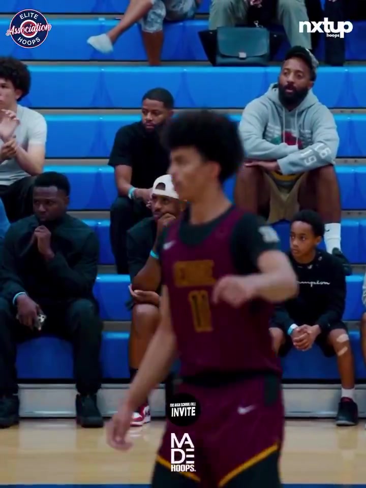 亲生的保罗儿子这脸随